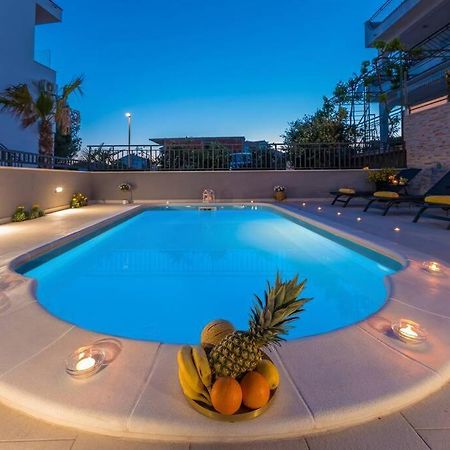 Villa Seaview With Pool - Apartment Cotton Trogir Exterior foto